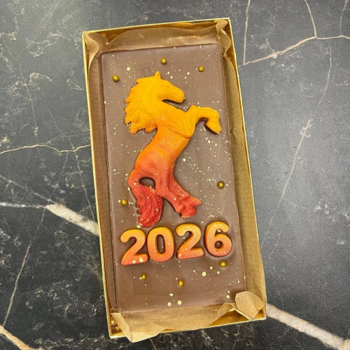 Шоколадка ручной работы #2901 на новый год 2026, 130 г