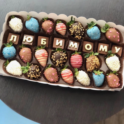 Набор клубники 32 шт #820