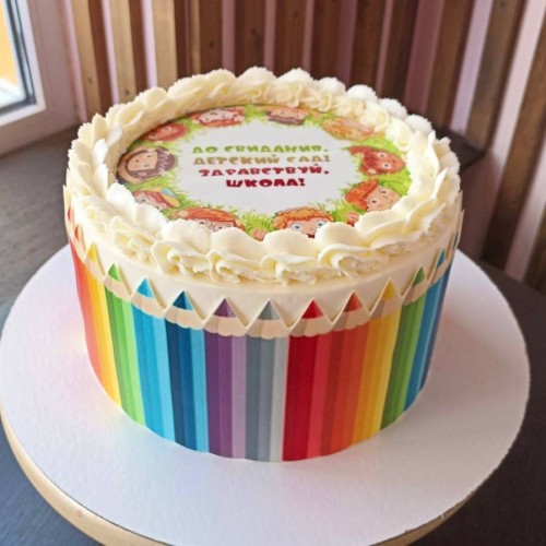 Торт на выпускной #2489 с карандашами, разноцветный