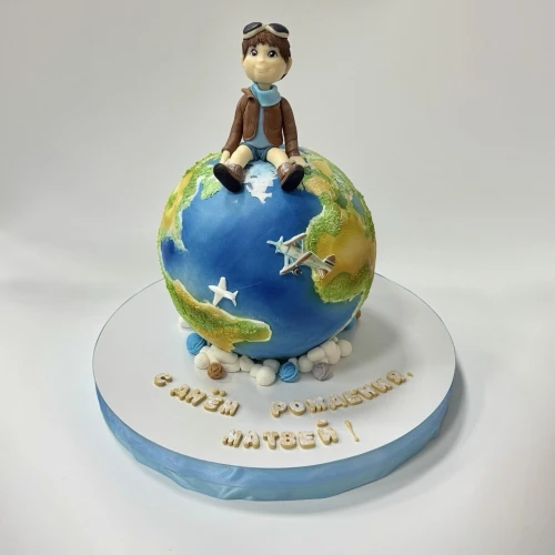 Торт для мальчиков #2941 планета земля с фигуркой мальчика