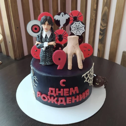 Торт для девочек #2143 с фигурками венсдей и леденцами, черный