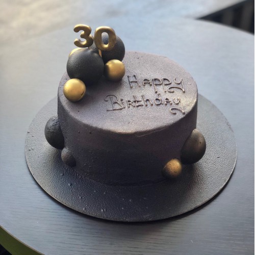 Торт для мужчин #666 с шоколадными шариками, серый