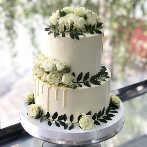 Торт свадебный #2563 с розами и оливкой веткой, белый