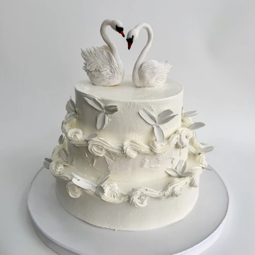 Торт свадебный #2945 с лебедями, белый